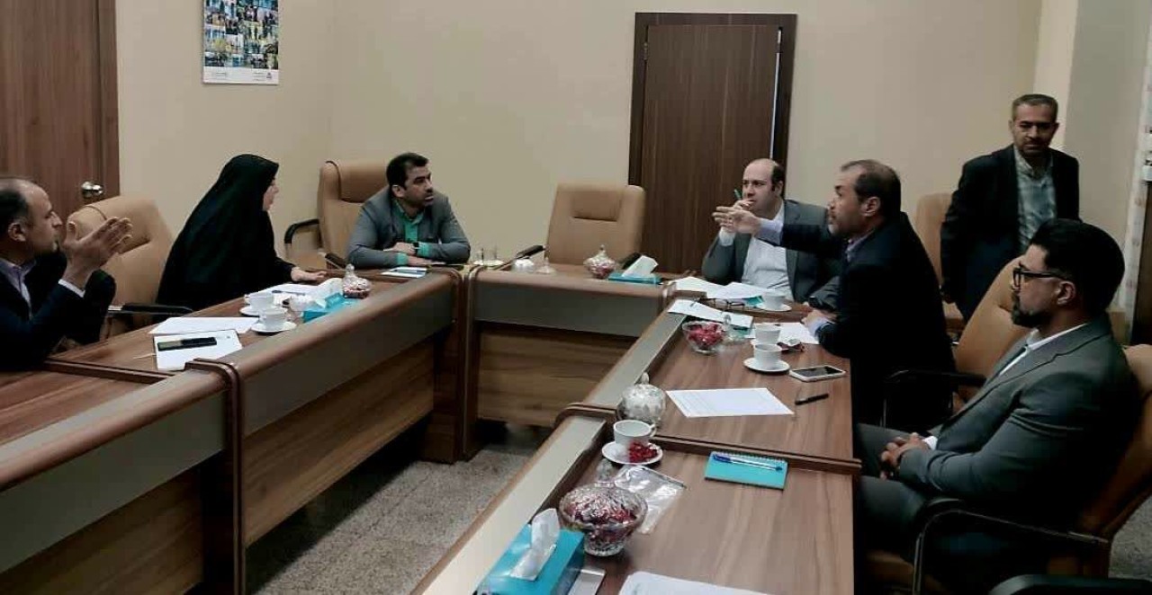 صدور ۳۸۰۰ بیمه‌نامه برای کارکنان بانک دی